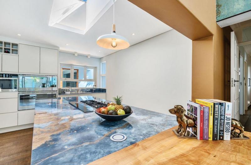 5 Bedroom Property for Sale in Hout Bay Western Cape